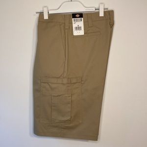 Dickies khaki shorts size 36